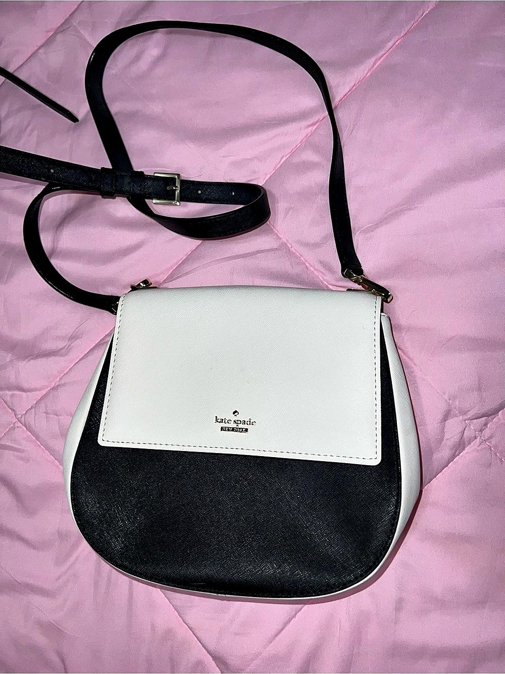 Kate Spade Madison Saffiano Leather Saddle Bag in Black & White
